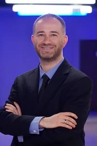 Dr. Levent Sümer